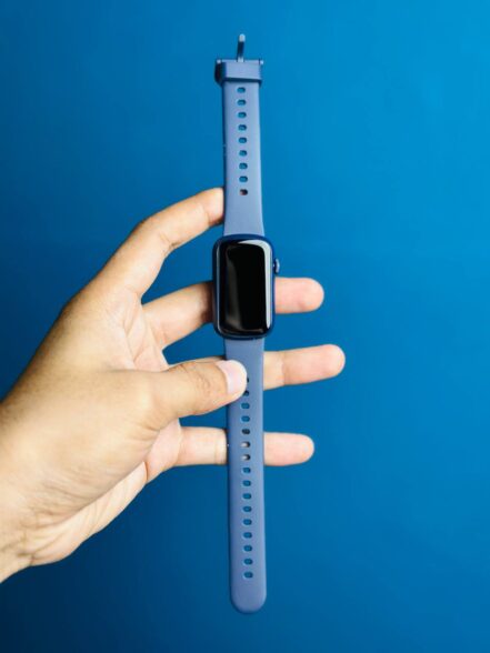 Valdus VB02 Bluetooth calling Smartwatch